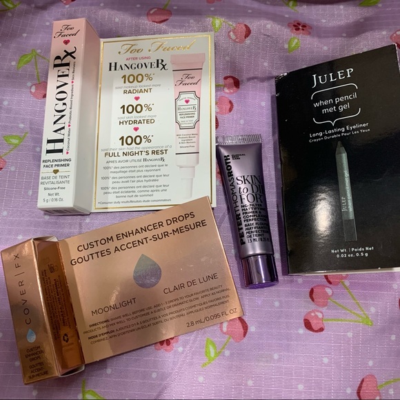 Bundle of Mini Travel Size High-End Makeup Products - Picture 1 of 7